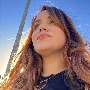 Meet your Posher, Nadia